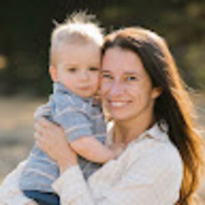 Meet your Posher, Anne-reed